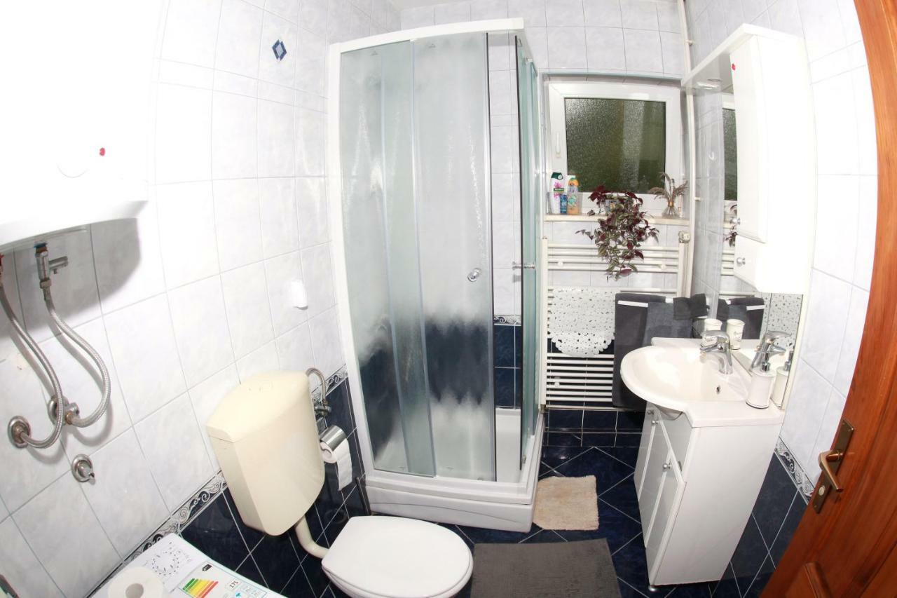 Apartman Malina Karlovac Exterior photo