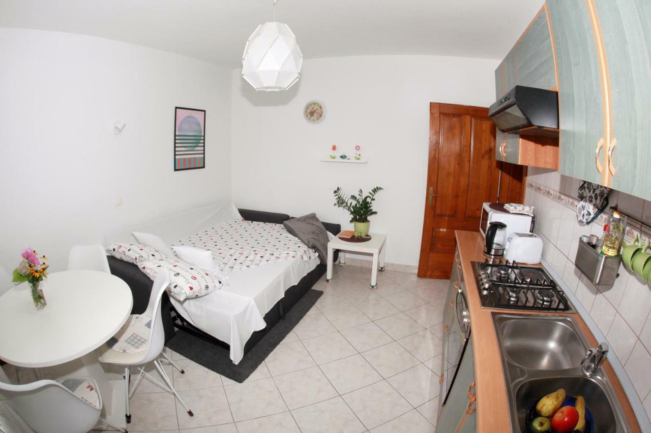 Apartman Malina Karlovac Exterior photo